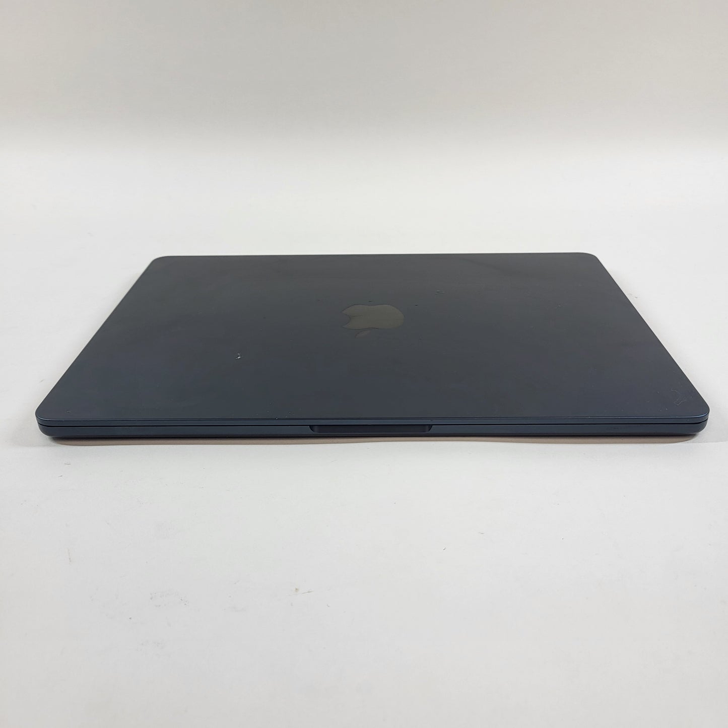 2023 Apple MacBook Air 13.6" M3 4.0GHz 8GB RAM 256GB SSD MRXV3LL/A