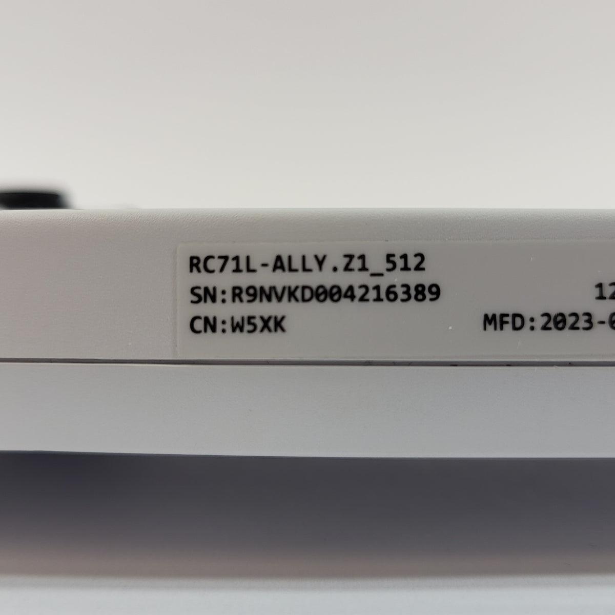 Asus ROG Ally 7" AMD Ryzen Z1 16GB RAM 512GB White RC71L-ALLY.Z1_512