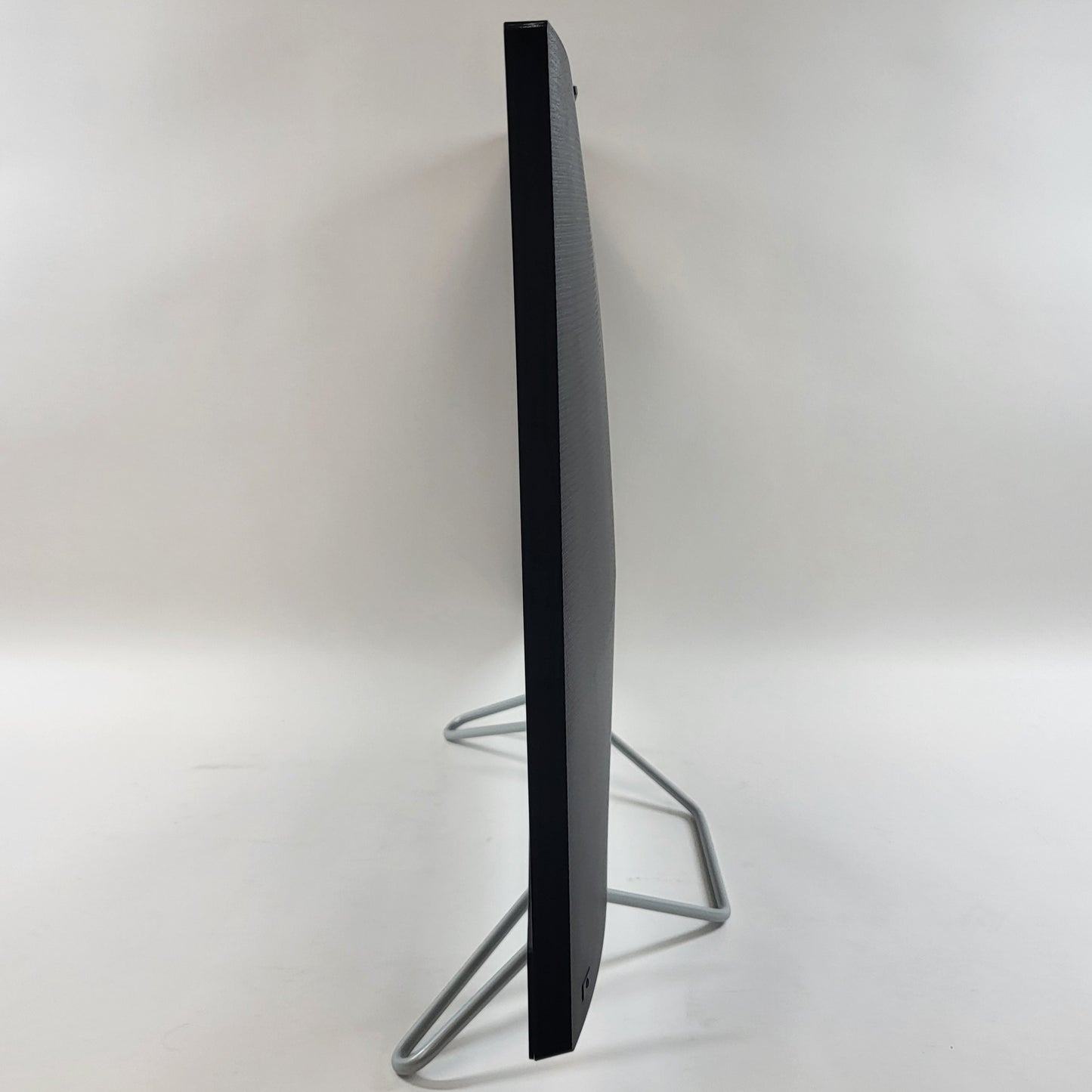 HP AIO 27-CB0029 27" Ryzen 7 5700U 1.80GHz 16GB RAM 1TB SSD