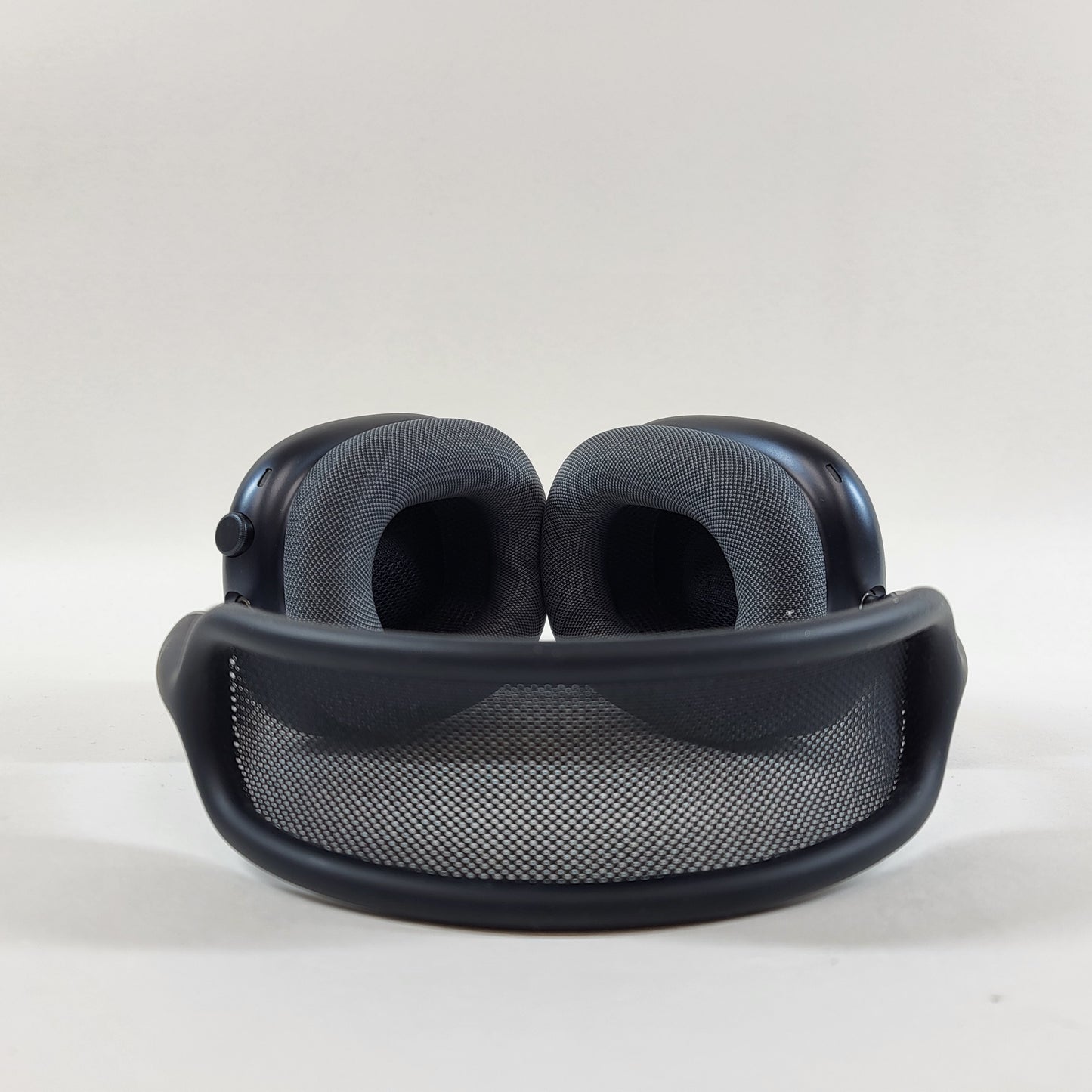 Apple AirPods Max A/B Complete Wireless Over-Ear Headphones Midnight MWW43AM/A