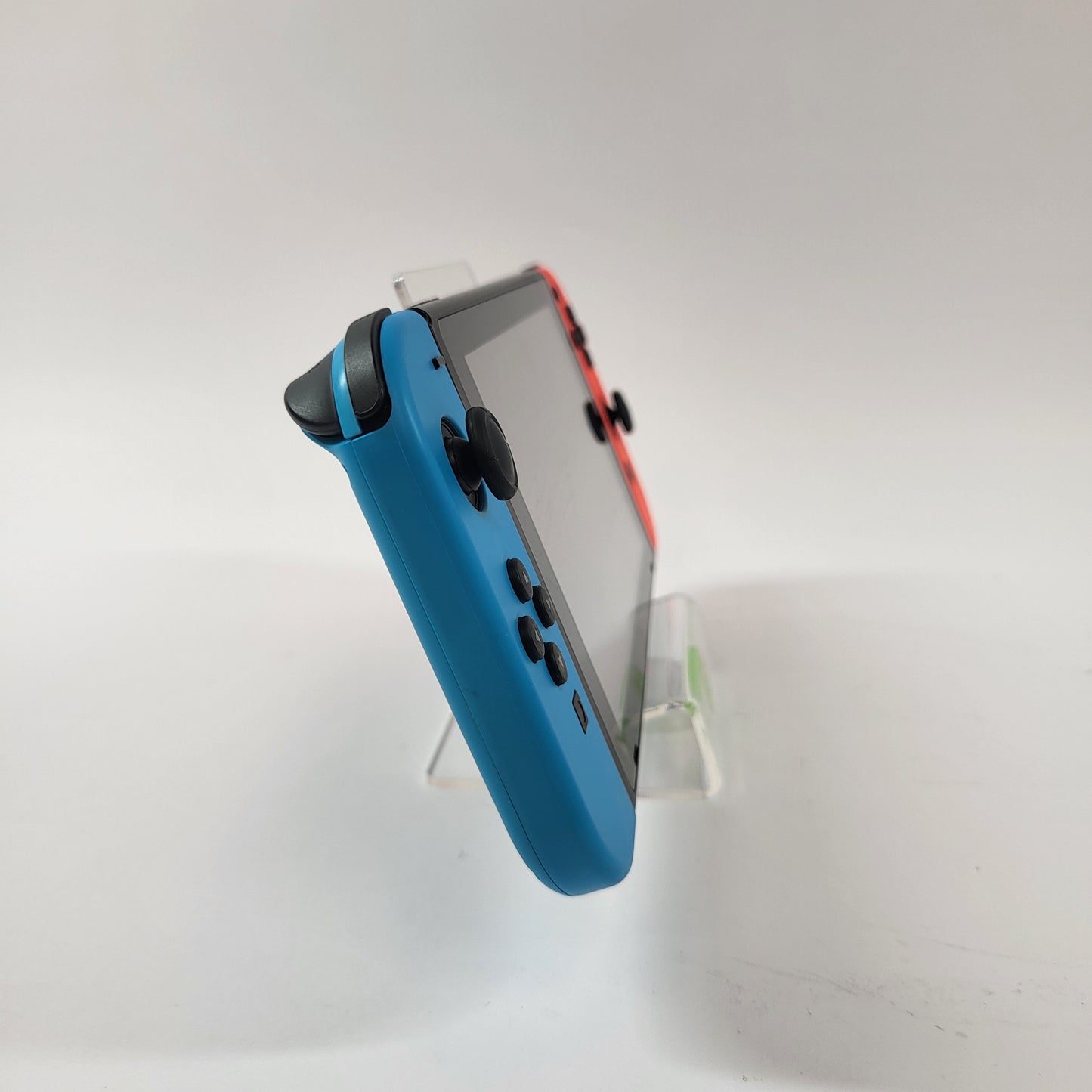 Nintendo Switch v2 Console Gaming System HAC-001(-01)  Red/Blue