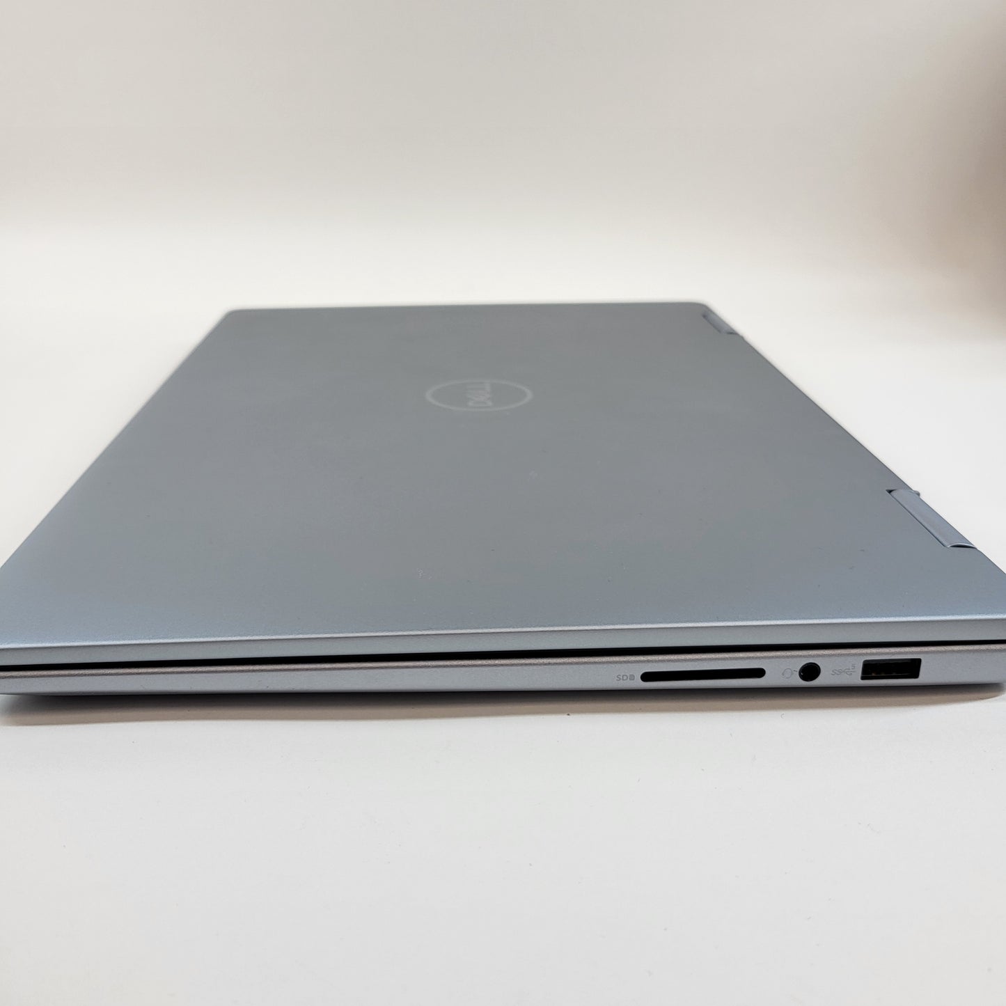 Dell Inspiron 7440 14" Core 7 150U 1.8GHz 16GB RAM 512GB HDD