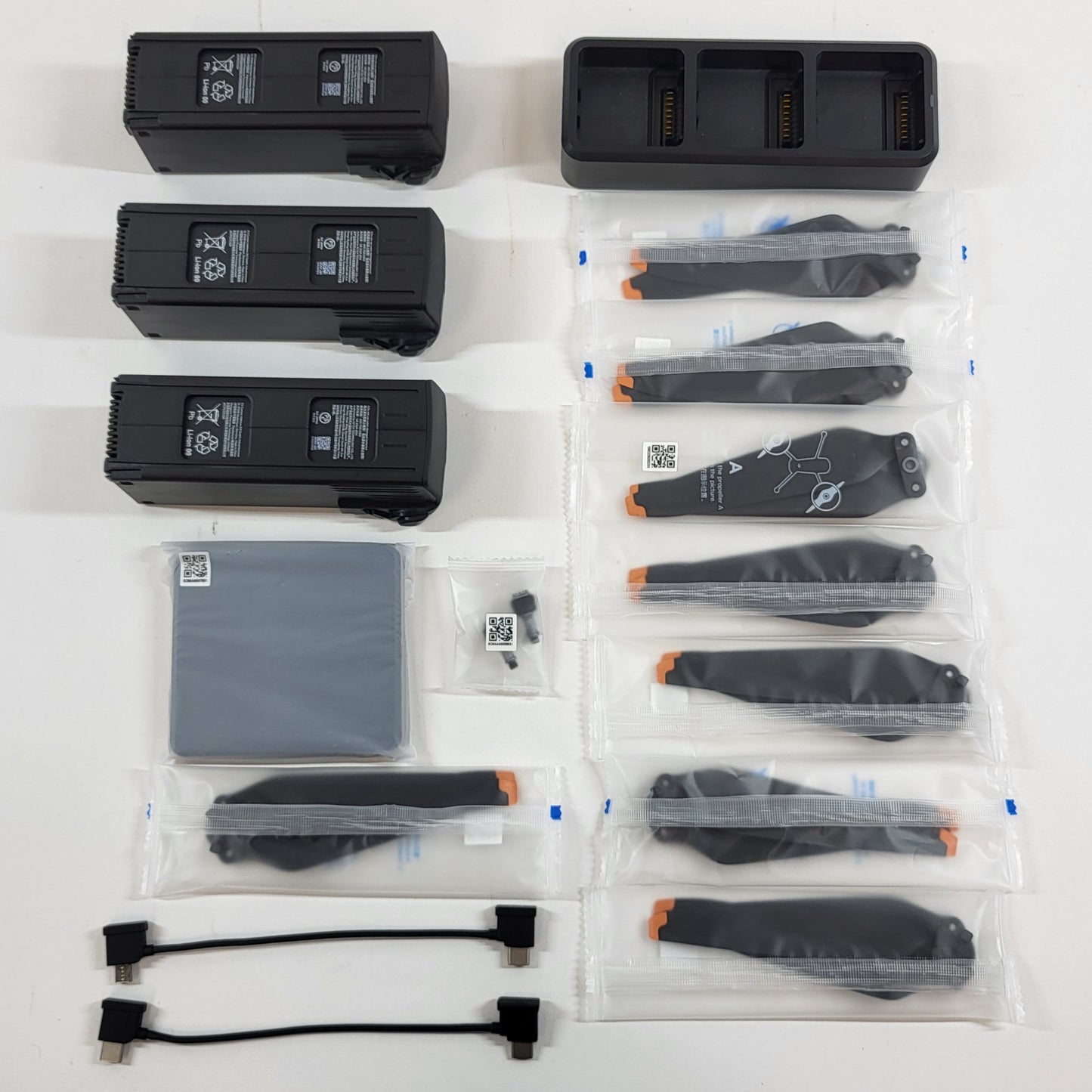 DJI Mavic 3 4K Quadcopter Camera Drone L2A Fly More Combo