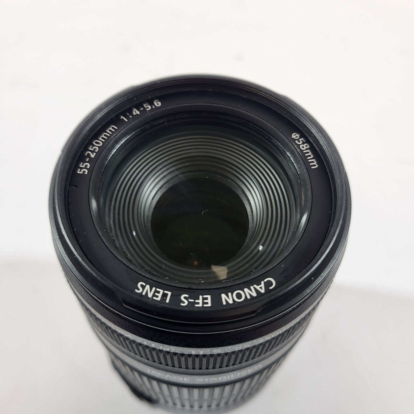 Canon EF-S 55-250mm f/4-5.6 Auto & Manual Lens