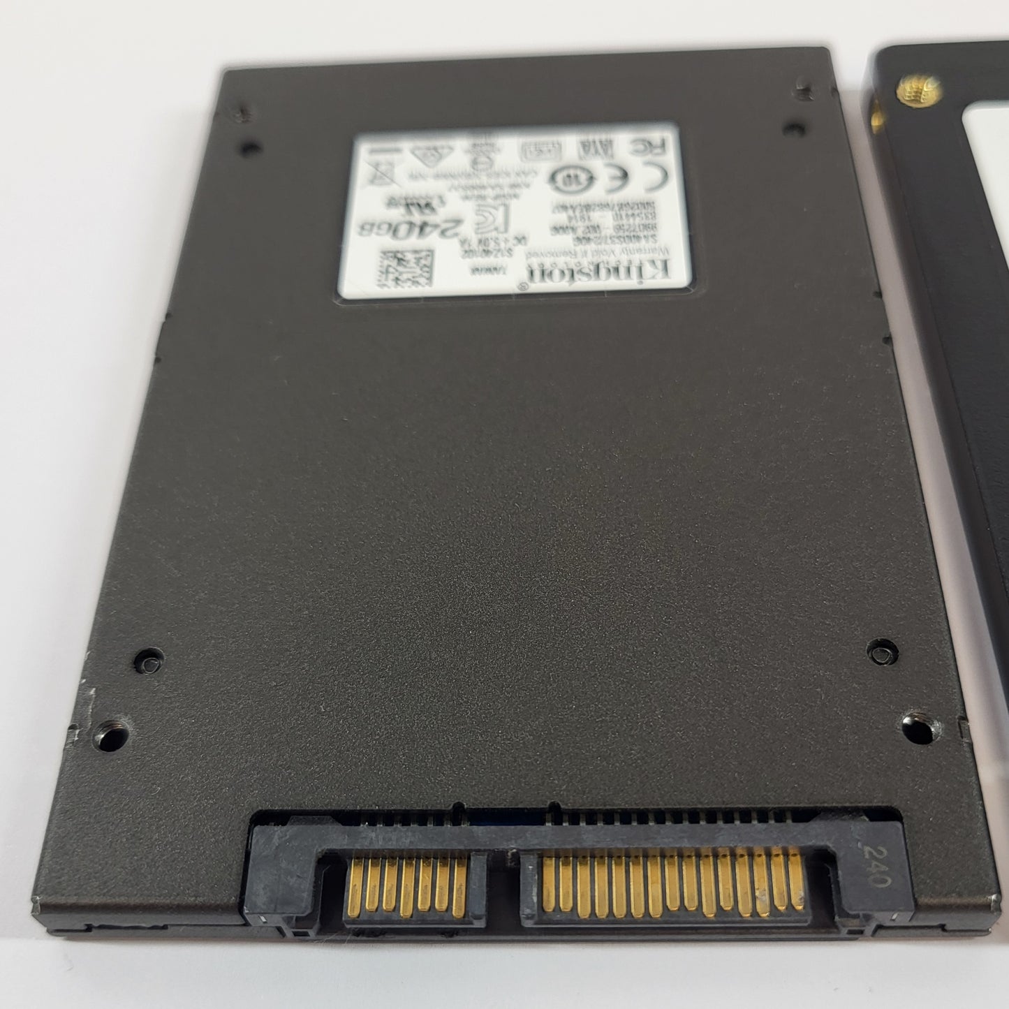 LOT Of 3 2.5" 240GB SATA III 6Gbps SSD WD Green Kingston MAXOR Z1