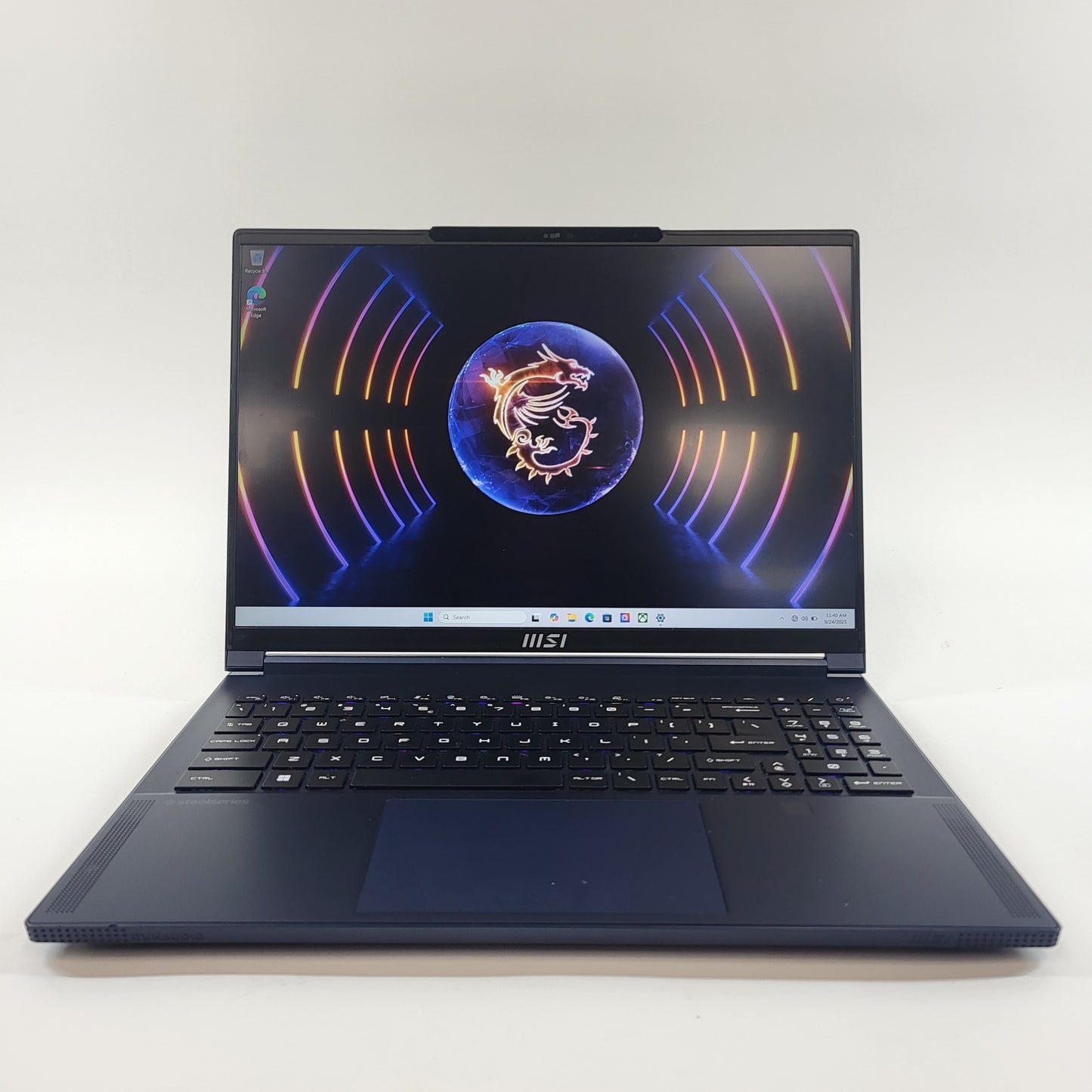 MSI Stealth 16 Studio A13VG 16" i7-13620H 1TB SSD GeForce RTX 4070 Poor Trackpad