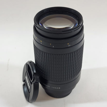 Nikon AF NIKKOR 70-300mm f/4.5-5.6 Auto Lens F