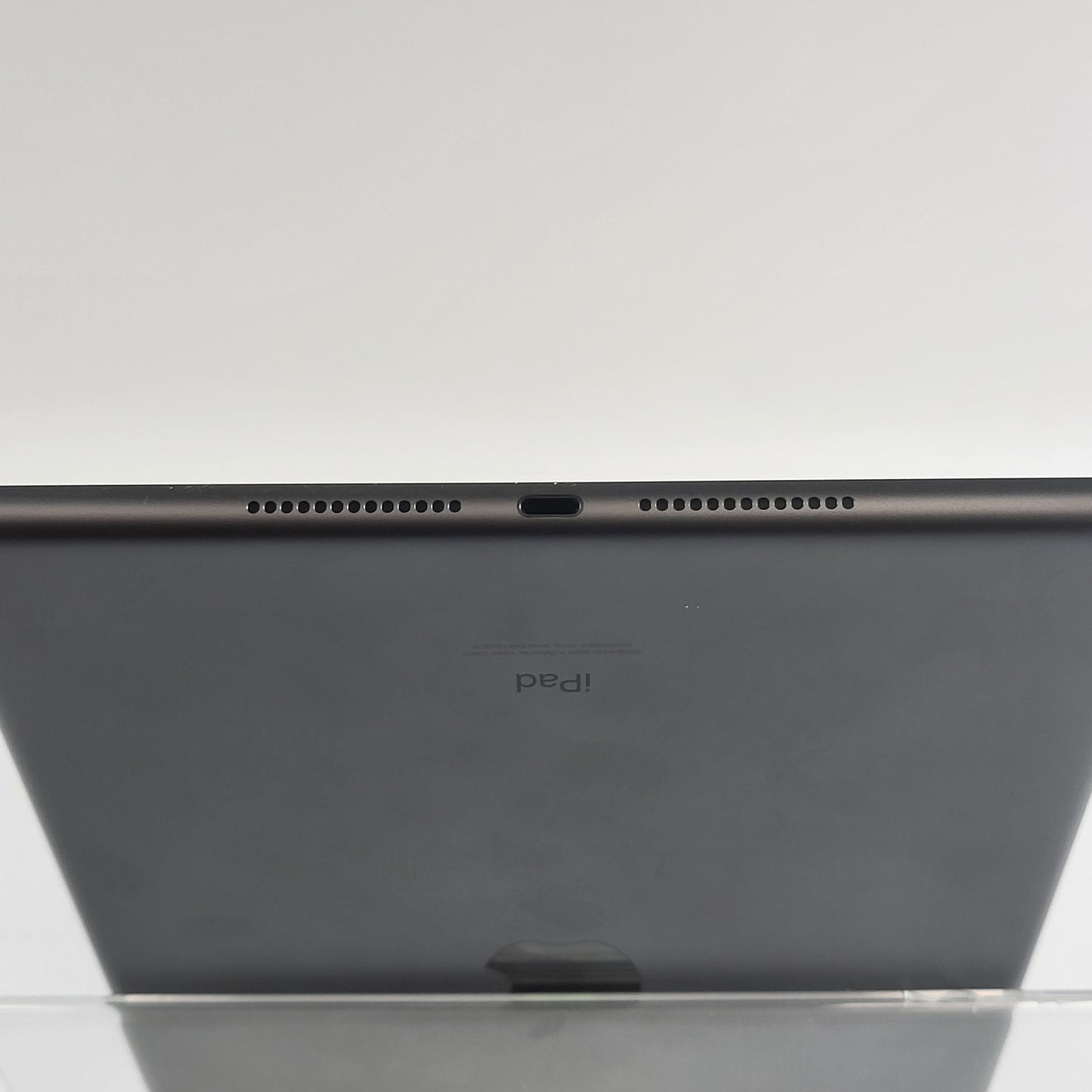 WiFi Only Apple iPad 9th Gen 64GB Space gray MK2K3LL/A