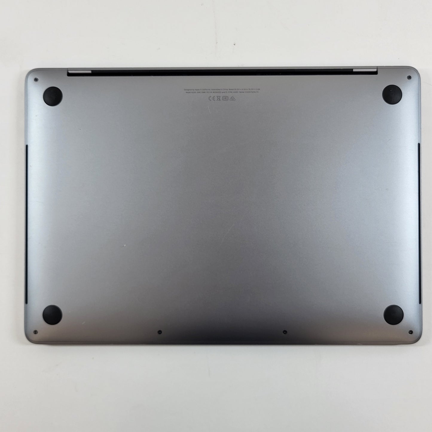 2020 Apple MacBook Pro 13.3" i5 2.0GHz 16GB RAM 512GB SSD Space Gray A2251