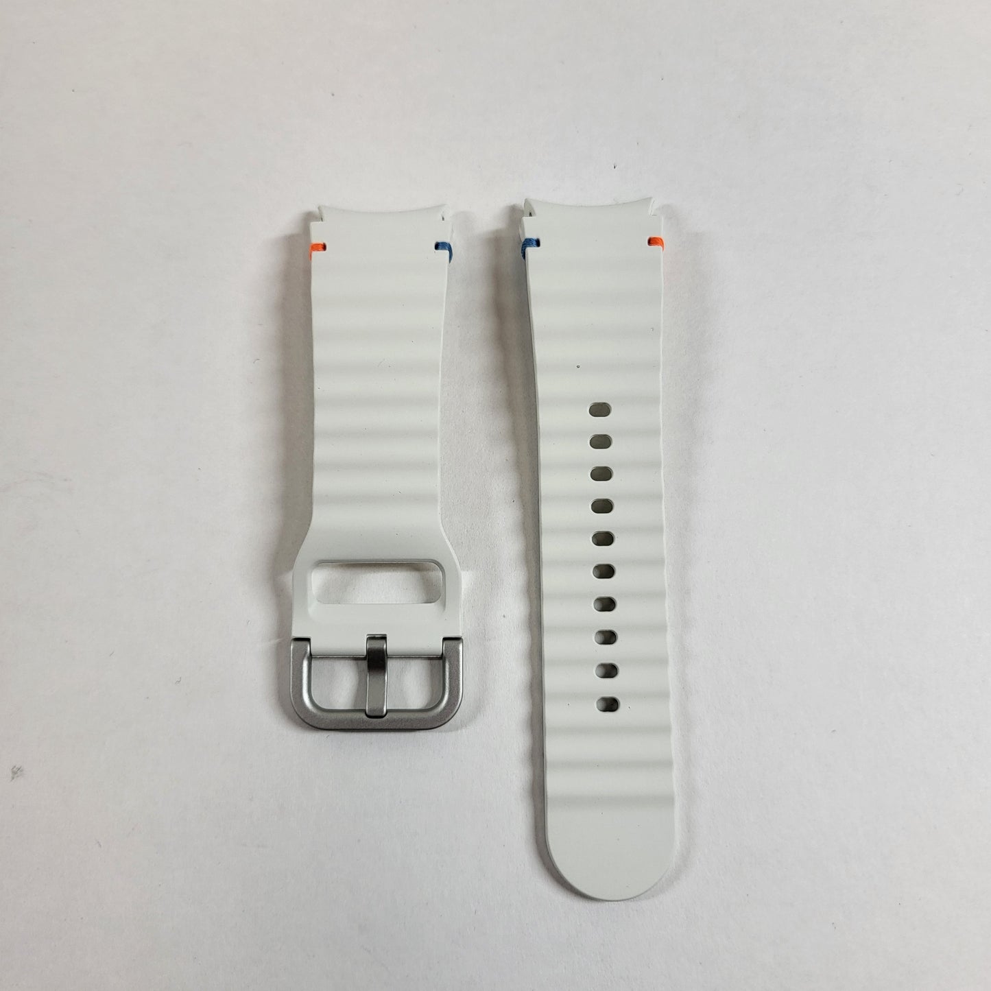 Unlocked Samsung Galaxy Watch7 Aluminum Smartwatch SM-L305U