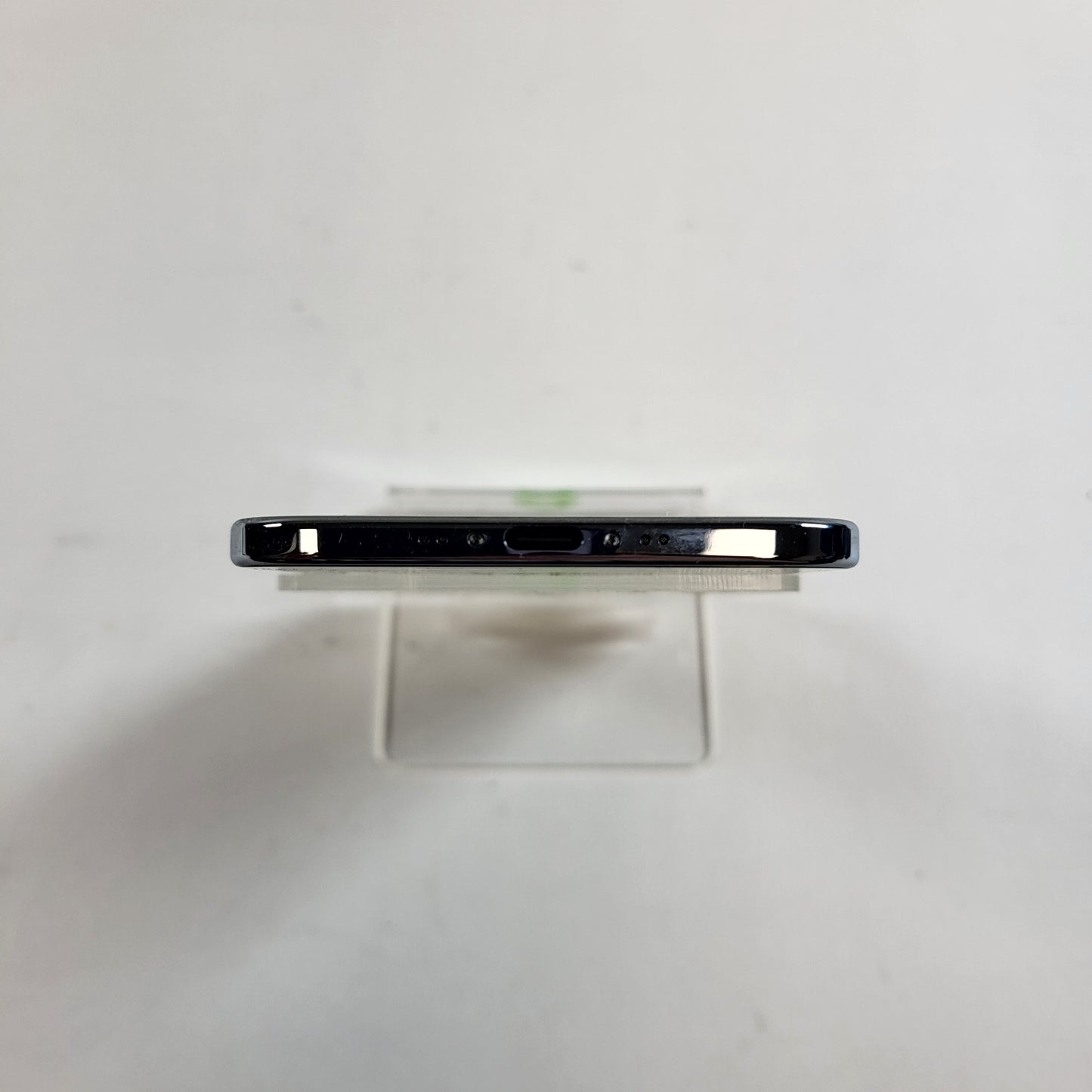 Factory Unlocked Apple iPhone Air 256GB Sky Blue MG1D4LL/A