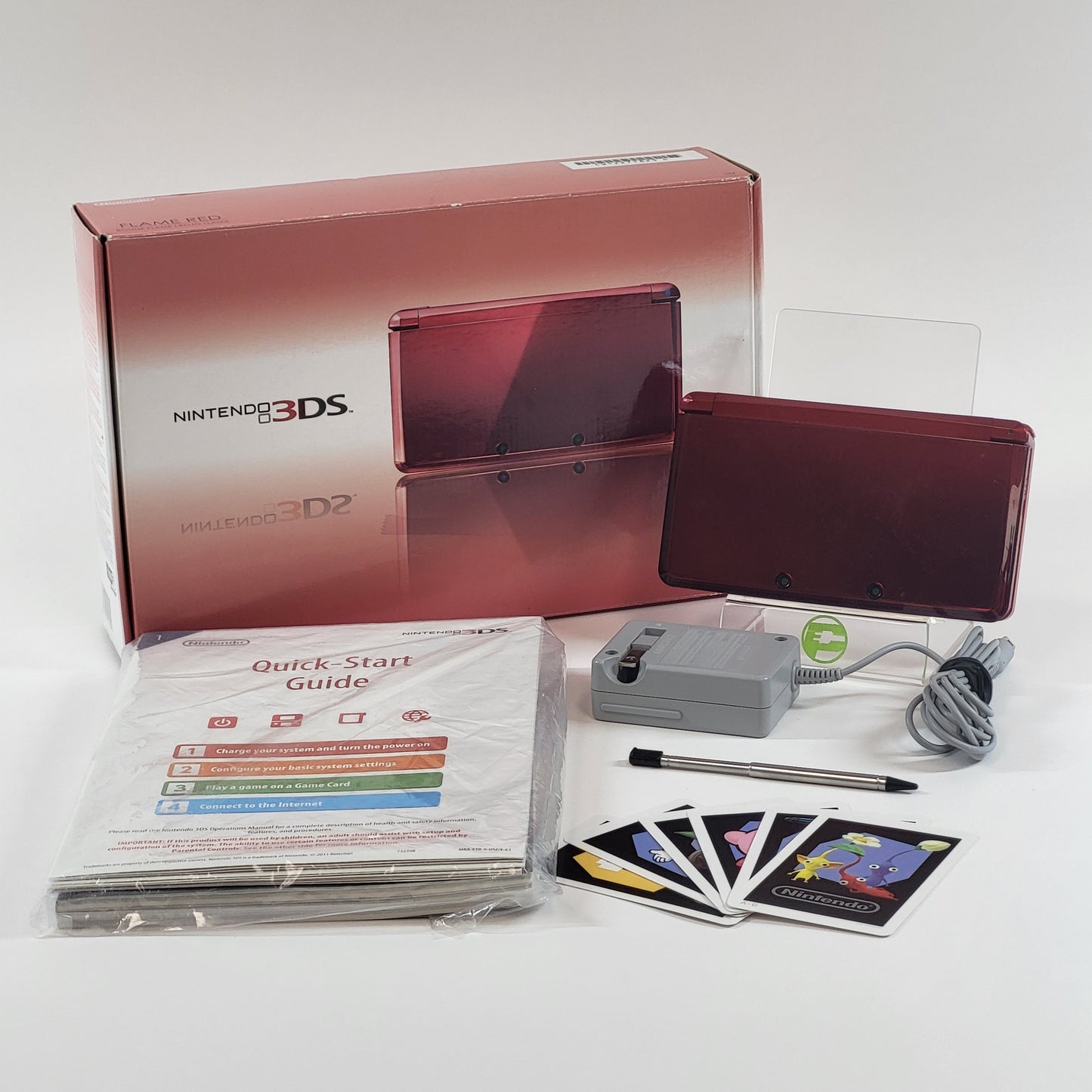 Nintendo 3DS Handheld Game Console CTR-001 Metallic Red CIB