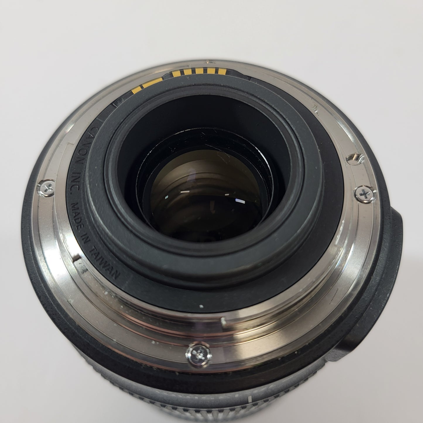 Canon EF-S Macro 18-135mm f/3.5-5.6 IS USM Auto & Manual Lens