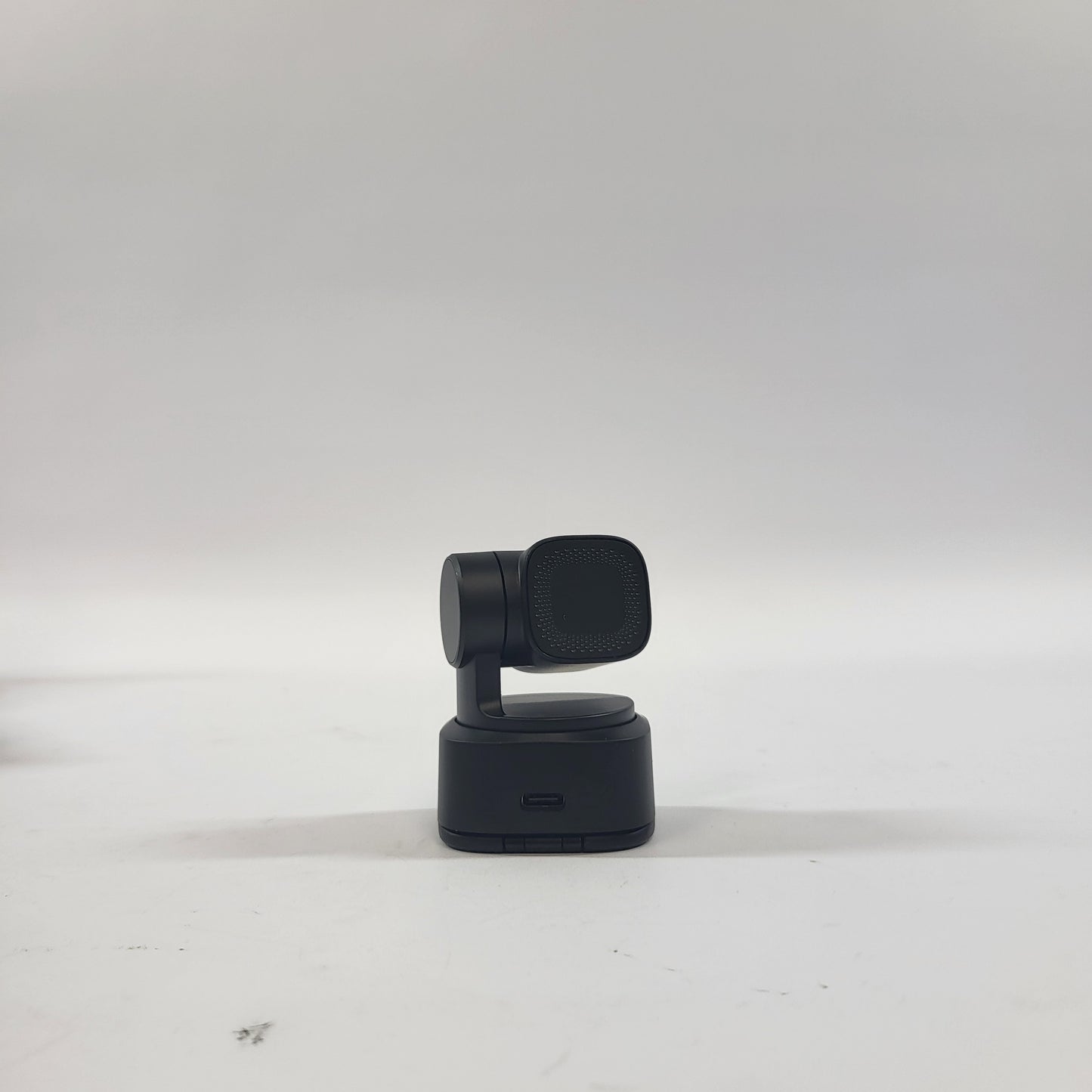 OBSBOT TINY 2 LITE 4K 30 fps PTZ AI Tracking Webcam