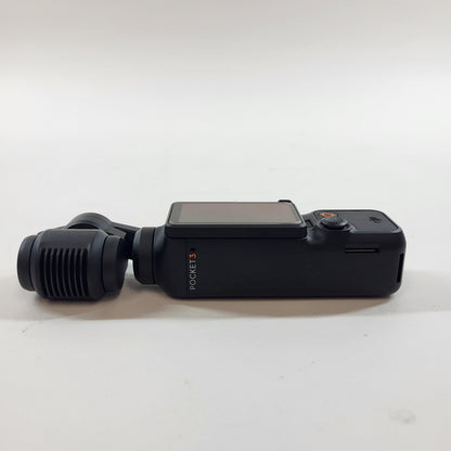 DJI Osmo Pocket 3 9.4MP 3-Axis Gimbal Camera PP-101 Creator Combo