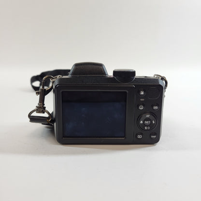 HP D3500 14.1MP Digital Camera