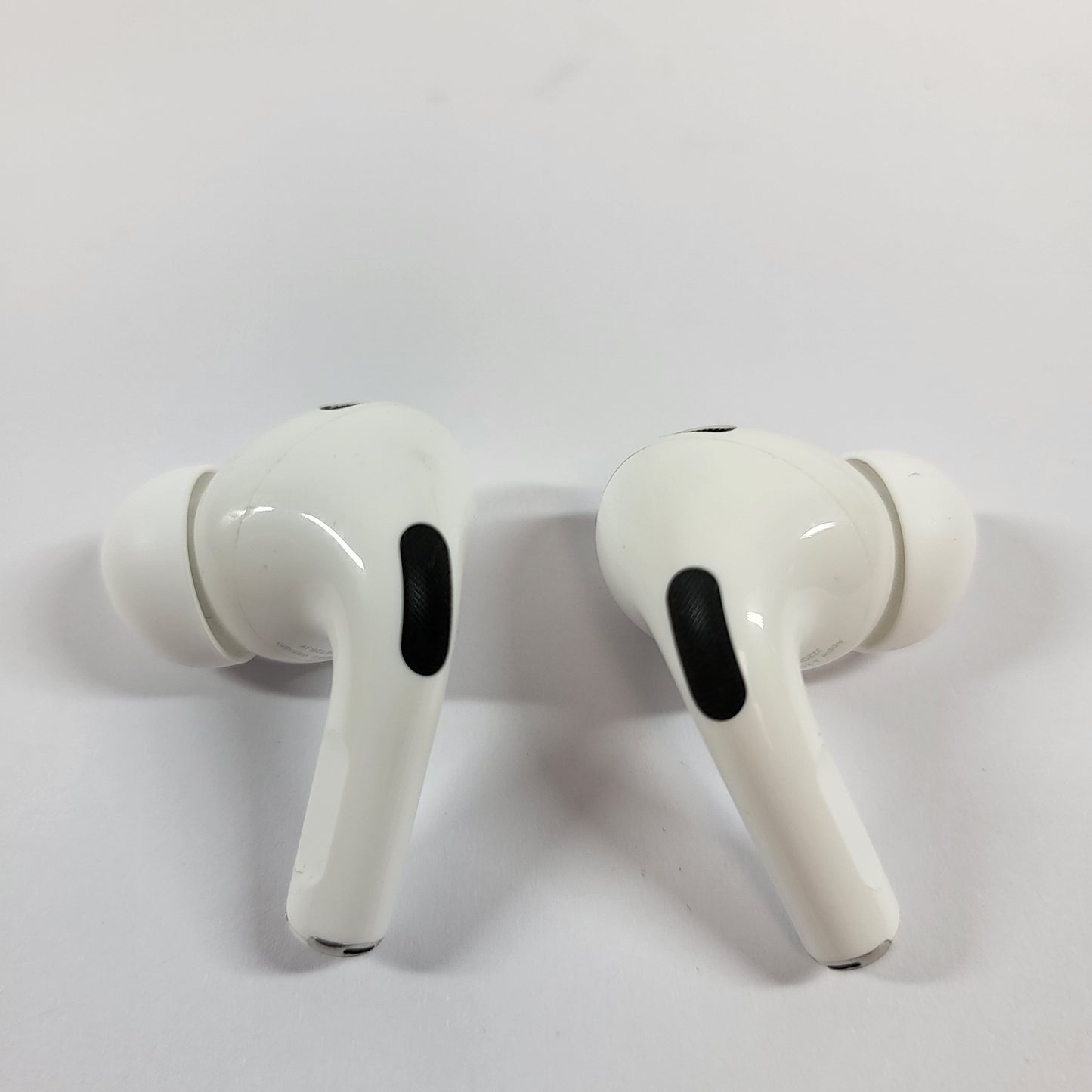 Apple AirPods Pro 2nd Gen with MagSafe Charging Case A2699 A2698 A2700 A2968