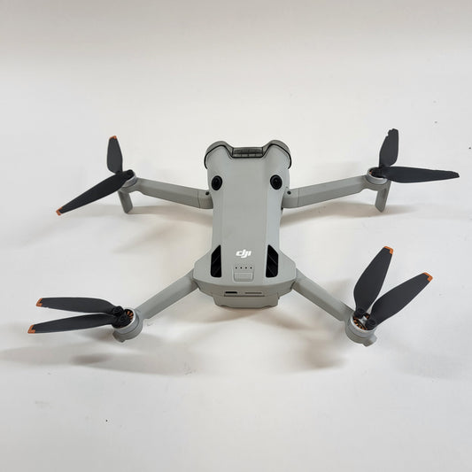 DJI Mini 4 Pro 4K Quadcopter Camera Drone MT4MFVD