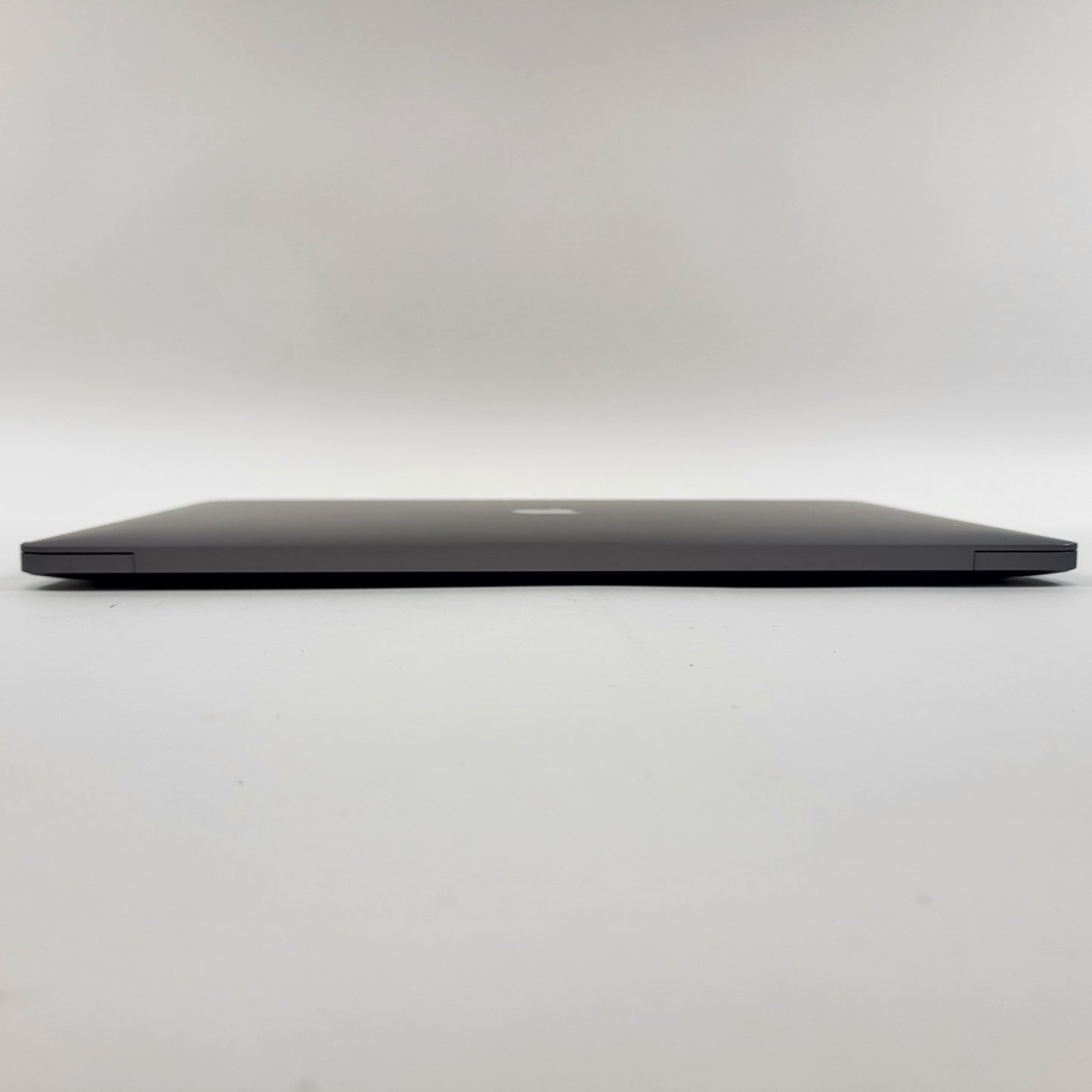 2019 Apple MacBook Pro 16" i7 2.6GHz 16GB RAM 512GB SSD Space Gray A2141