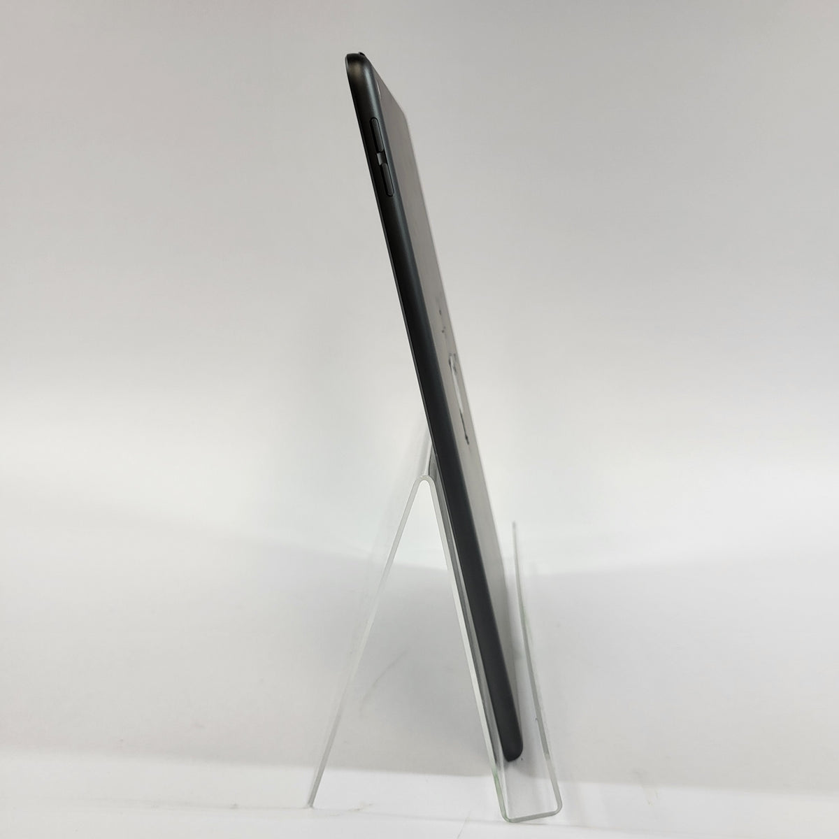 WiFi Only Apple iPad 9th Gen 64GB Space Gray MK2K3LL/A