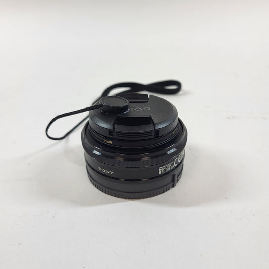 Sony SEL20F28 20mm f/2.8 E-Mount  APS-C SEL20F28 Auto & Manual Lens