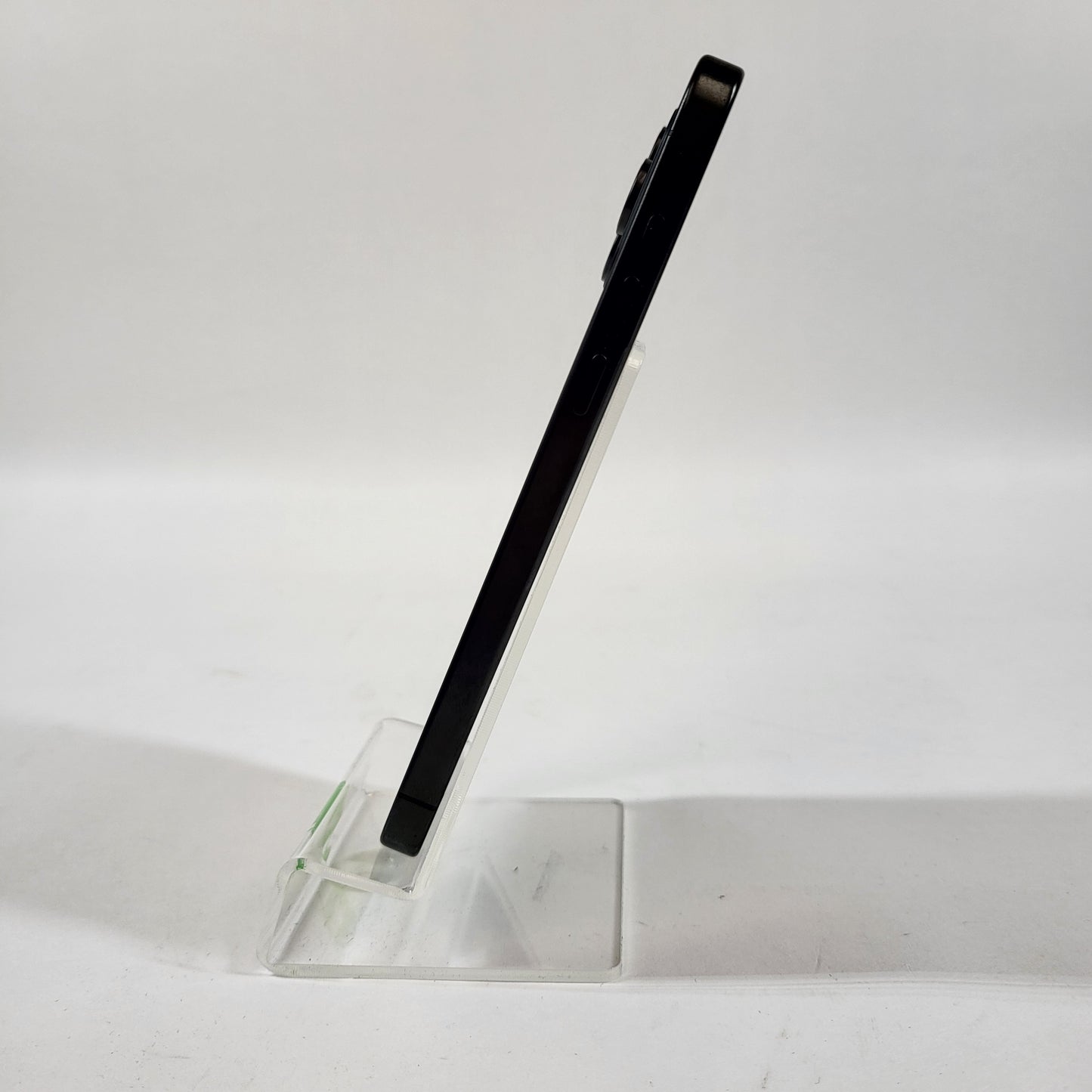 Factory Unlocked Apple iPhone 15 Pro Max 512GB Black Titanium MU6A3LL/A