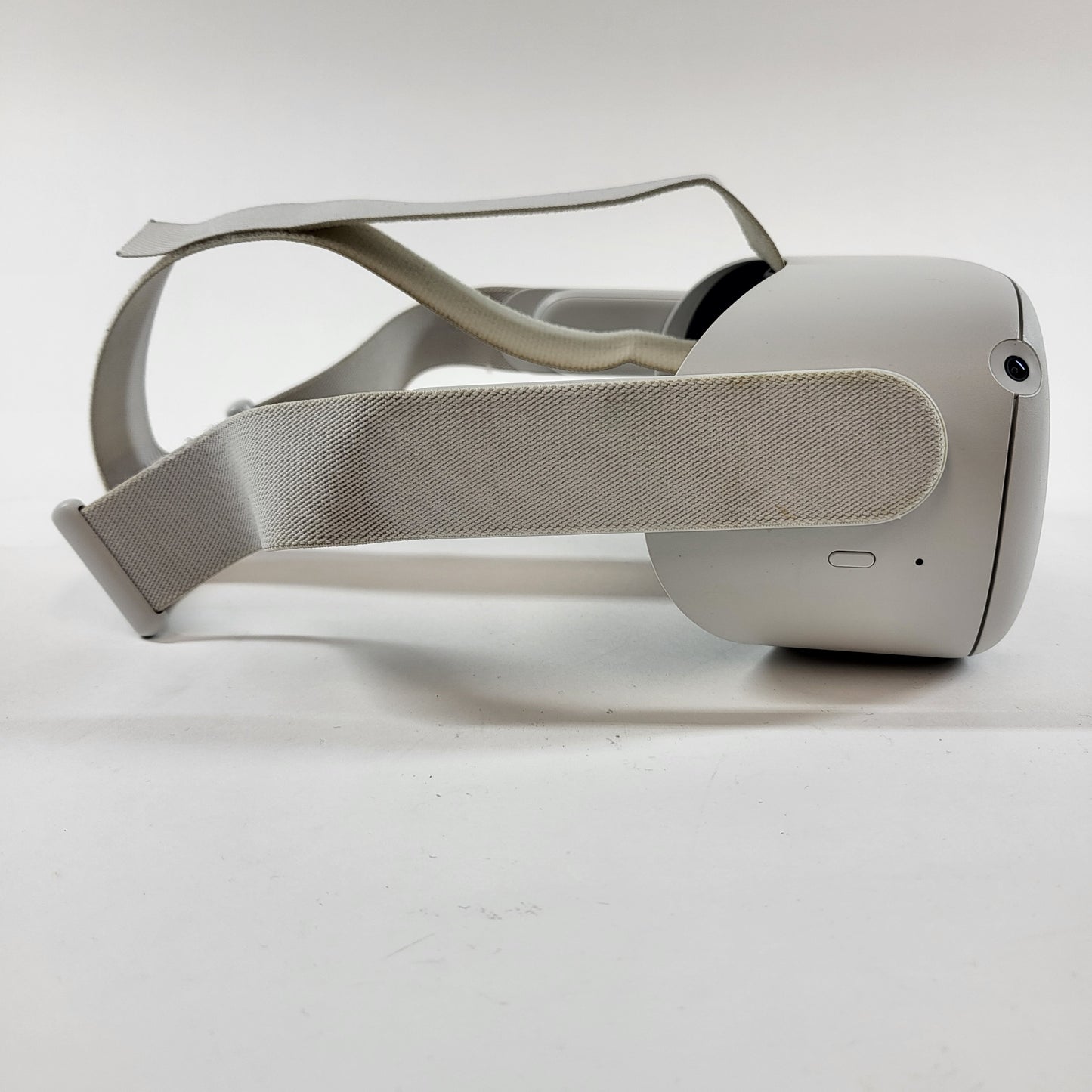 Oculus Quest 2 64GB Standalone All-in-One VR Headset KW49CM