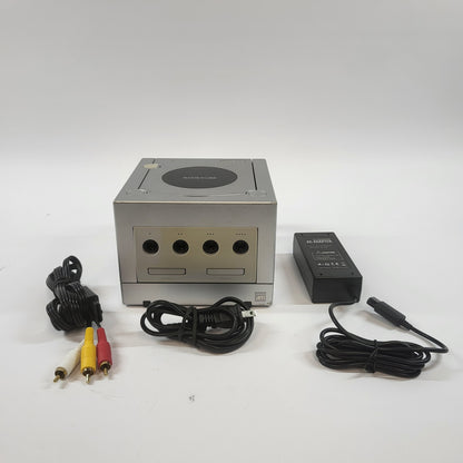 Nintendo GameCube Console Gaming System DOL-001 Silver