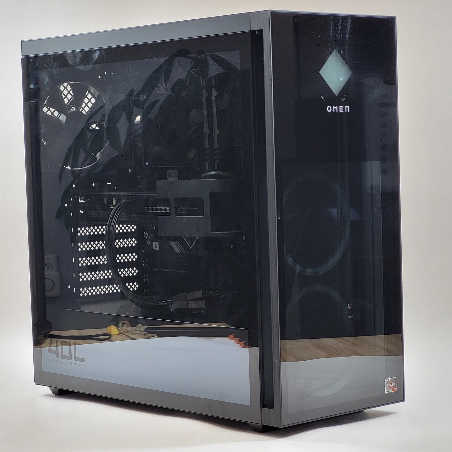 OMEN 40L Ryzen 7 5700G 3.80GHz 16GB RAM 1TB SSD Nvidia GeForce RTX 3070