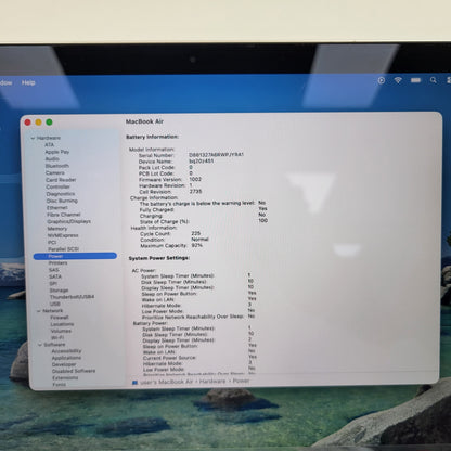 2020 Apple MacBook Air 13.3" M1 8C GPU 3.2GHz 8GB RAM 256GB SSD A2337