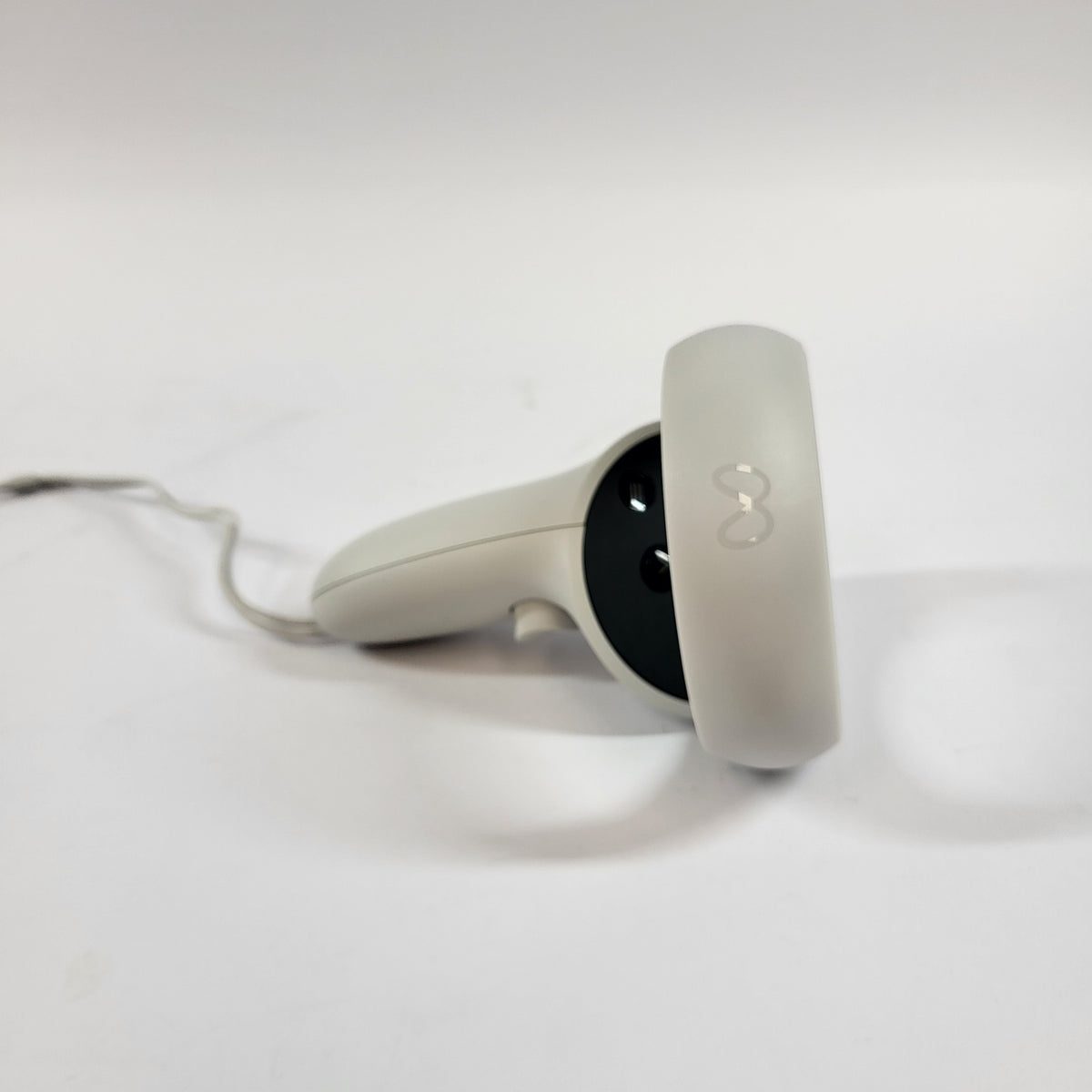 Meta Quest 2 128GB Standalone All-in-One VR Headset KW49CM