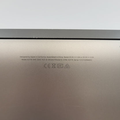 2020 Apple MacBook Air 13.3" i5 1.1GHz 8GB RAM 512GB SSD Space Gray A2179