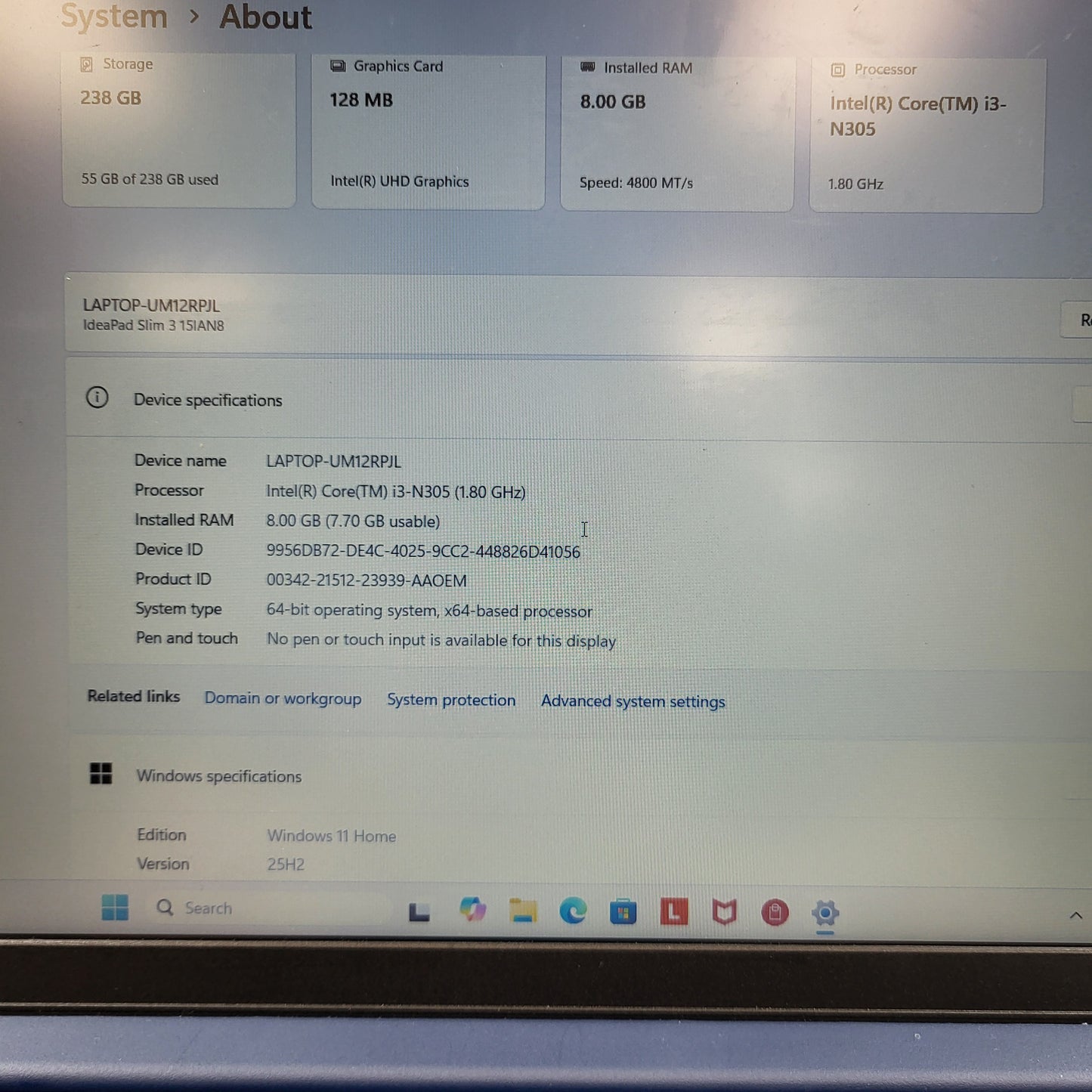 Lenovo IdeaPad 3 15IAN8 15.6" i3-N305 1.8GHz 8GB RAM 256GB SSD