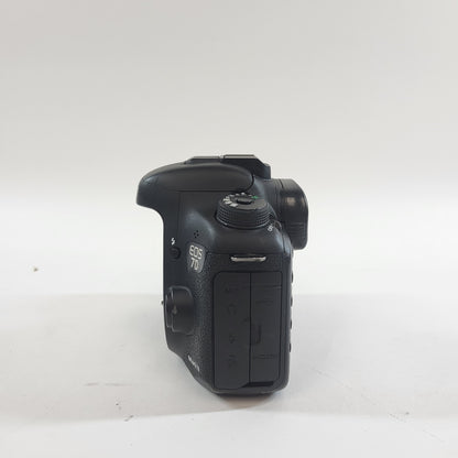 Canon EOS 7D Mark II 20.2MP Digital SLR DSLR Camera