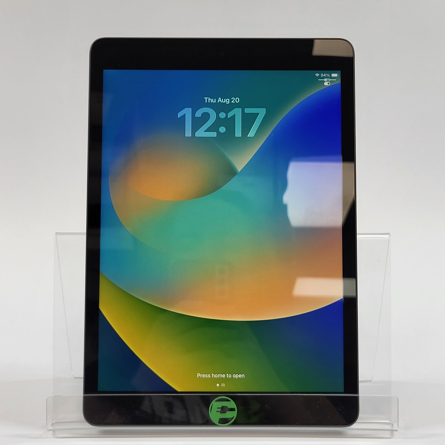 WiFi Only Apple iPad 9th Gen 64GB Space Gray MK2K3LL/A