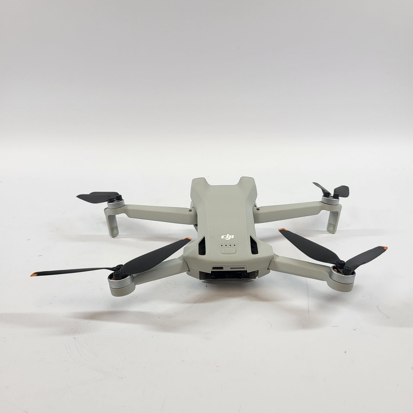 DJI Mini 3 4K Camera Drone MT3PD Fly More Combo