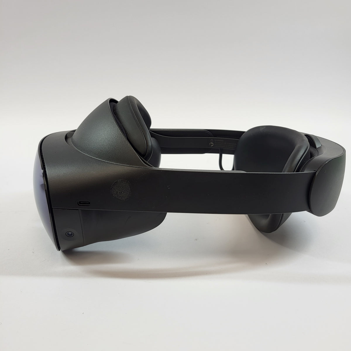 Meta Quest Pro 256GB Standalone All-in-One VR Headset DK94EC
