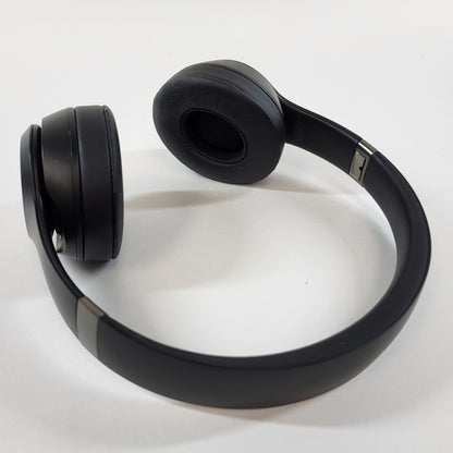 Beats Solo4 Wireless On-Ear Bluetooth Headphones Black A3140