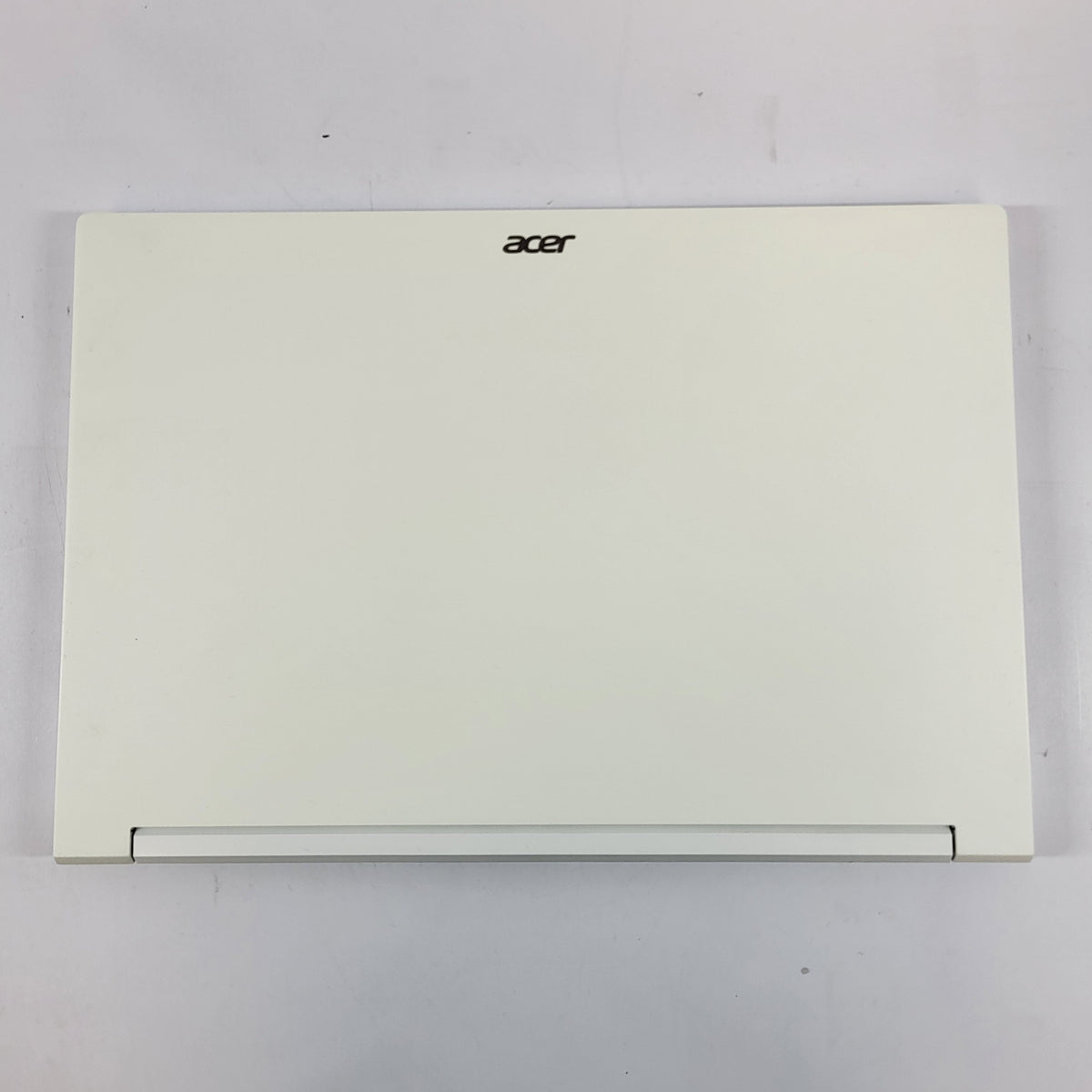 Acer ConceptD CN515-51 15.6" i7-8705G 16GB RAM 512GB SSD AMD Radeon RX Vega M GL