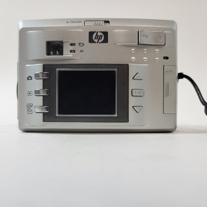 HP Photosmart 735 Q2209A 3.2 MP Compact Digital Camera