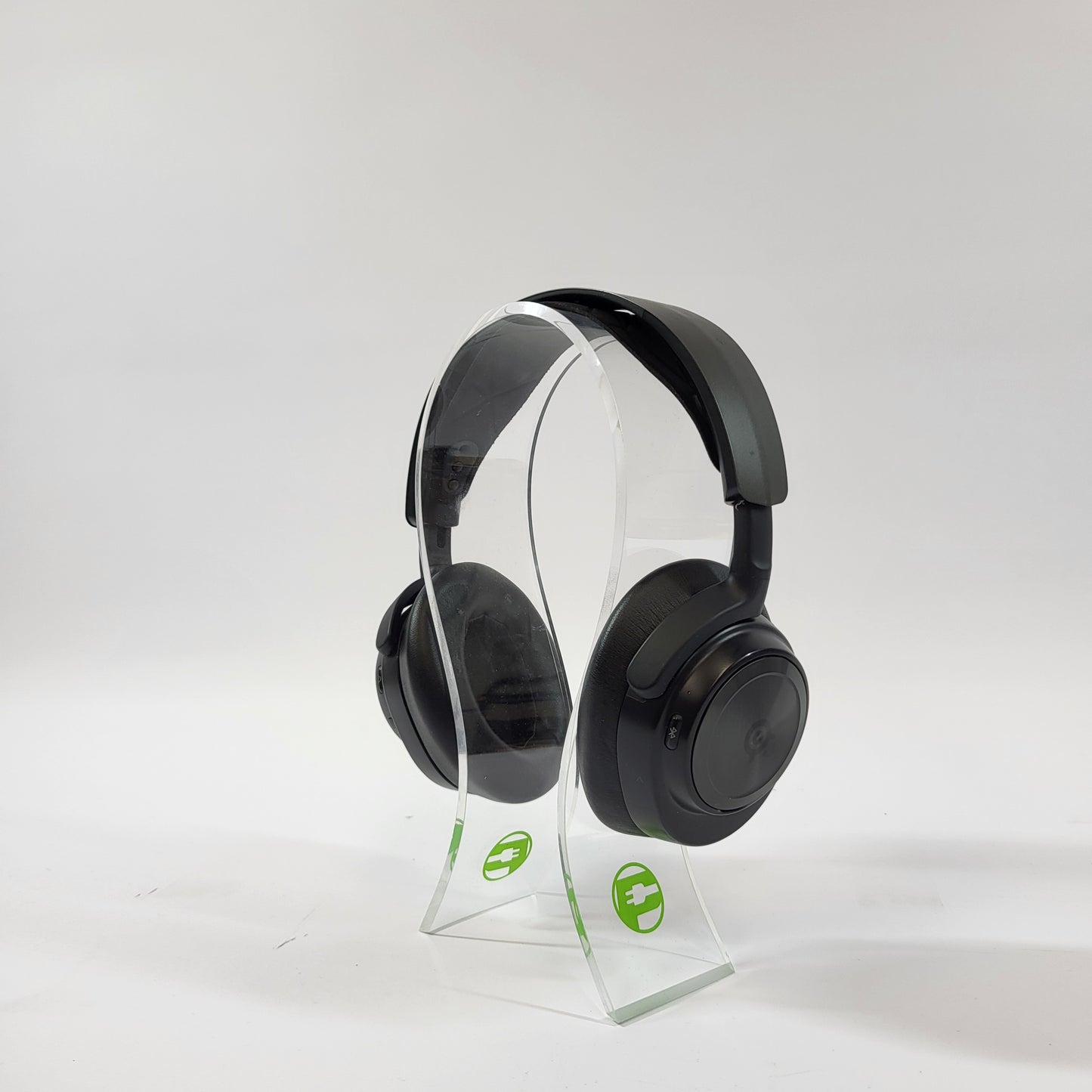 SteelSeries Arctis Nova Pro Wireless Over Ear Gaming Headset Black 61473