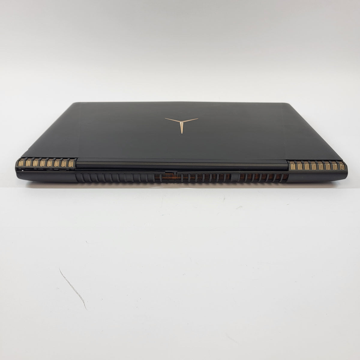 Lenovo Rescuer 80WW 15.6" i7-7700HQ 2.8GHz 8GB RAM 128GB SSD GeForce GTX 1050 Ti