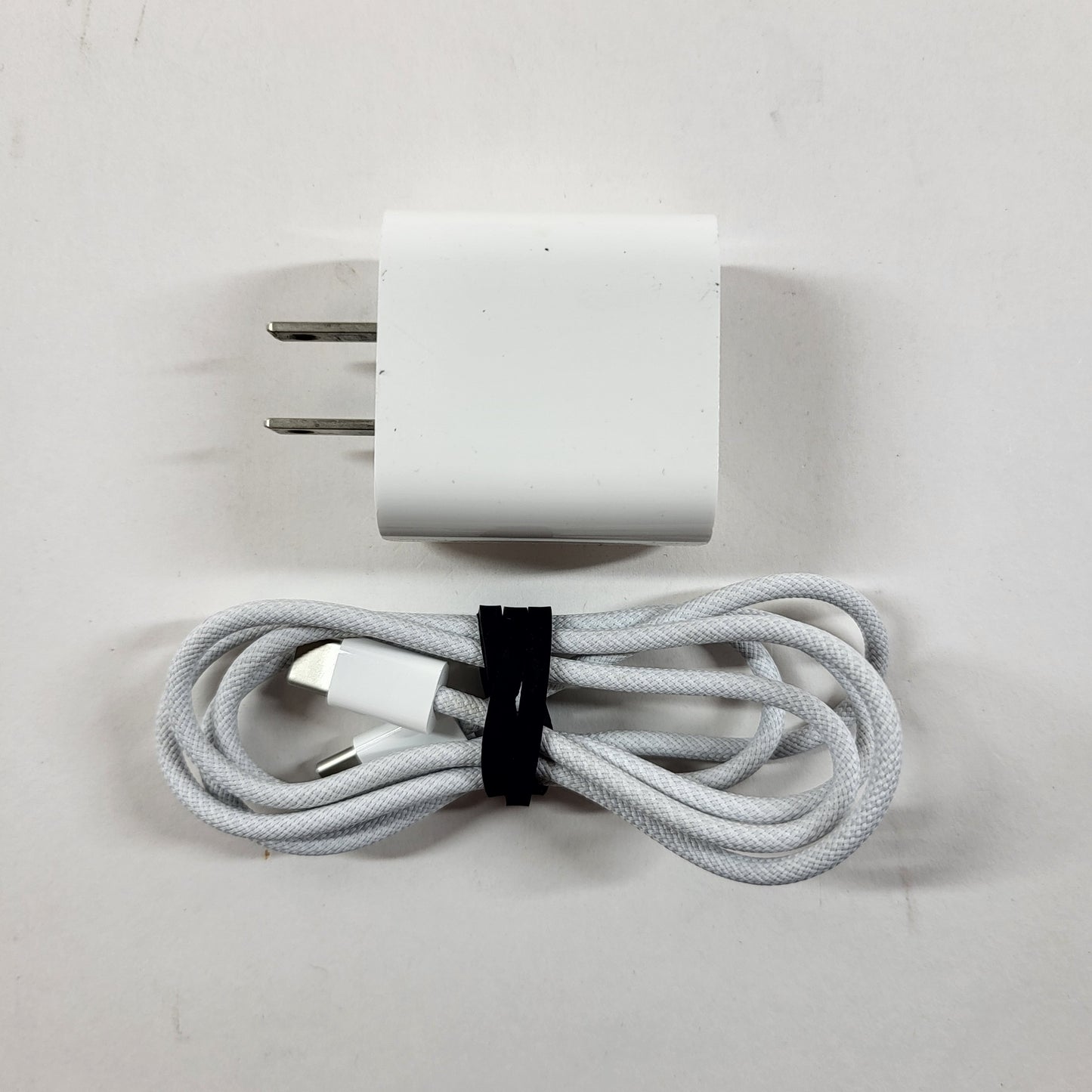 2026 Apple MacBook Neo 13" A18 Pro 5C GPU 4.0GHz 8GB RAM 512GB SSD MHFC4LL/A