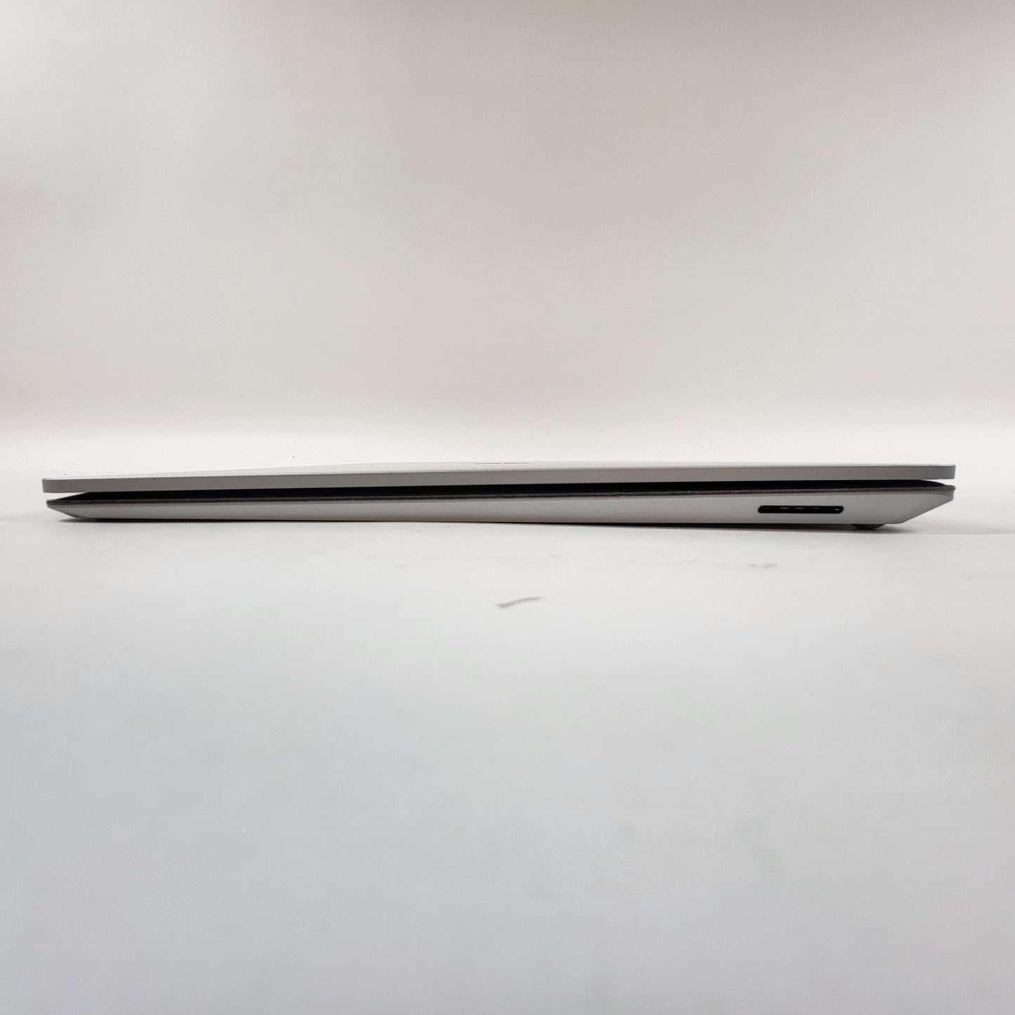 Microsoft Surface Laptop 4 1950 i5-1145G7 2.6GHz 8GB RAM 256GB SSD READ