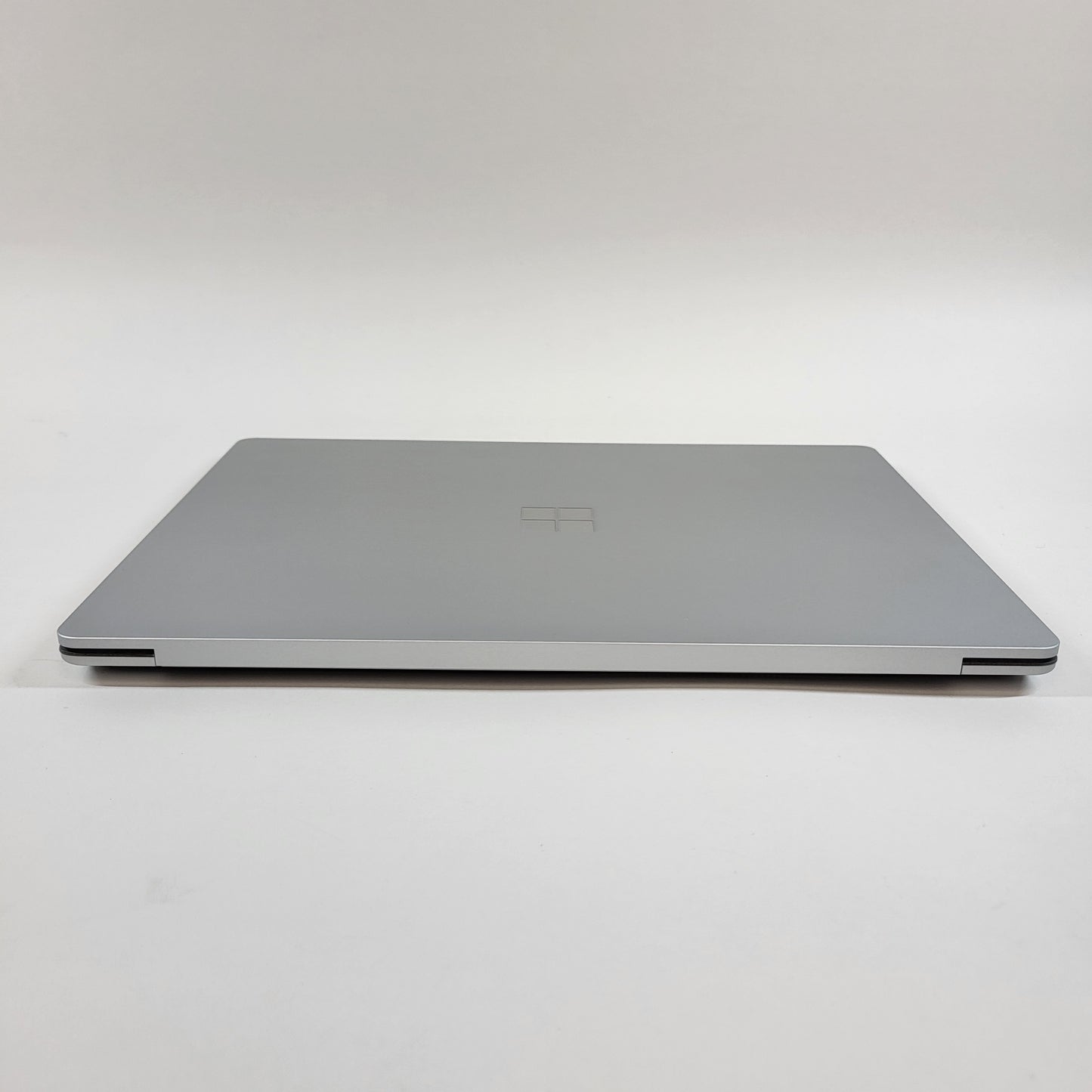 Microsoft Surface Laptop 4 1950 13.5" i5-1135G7 2.4GHz 16GB RAM 512GB SSD