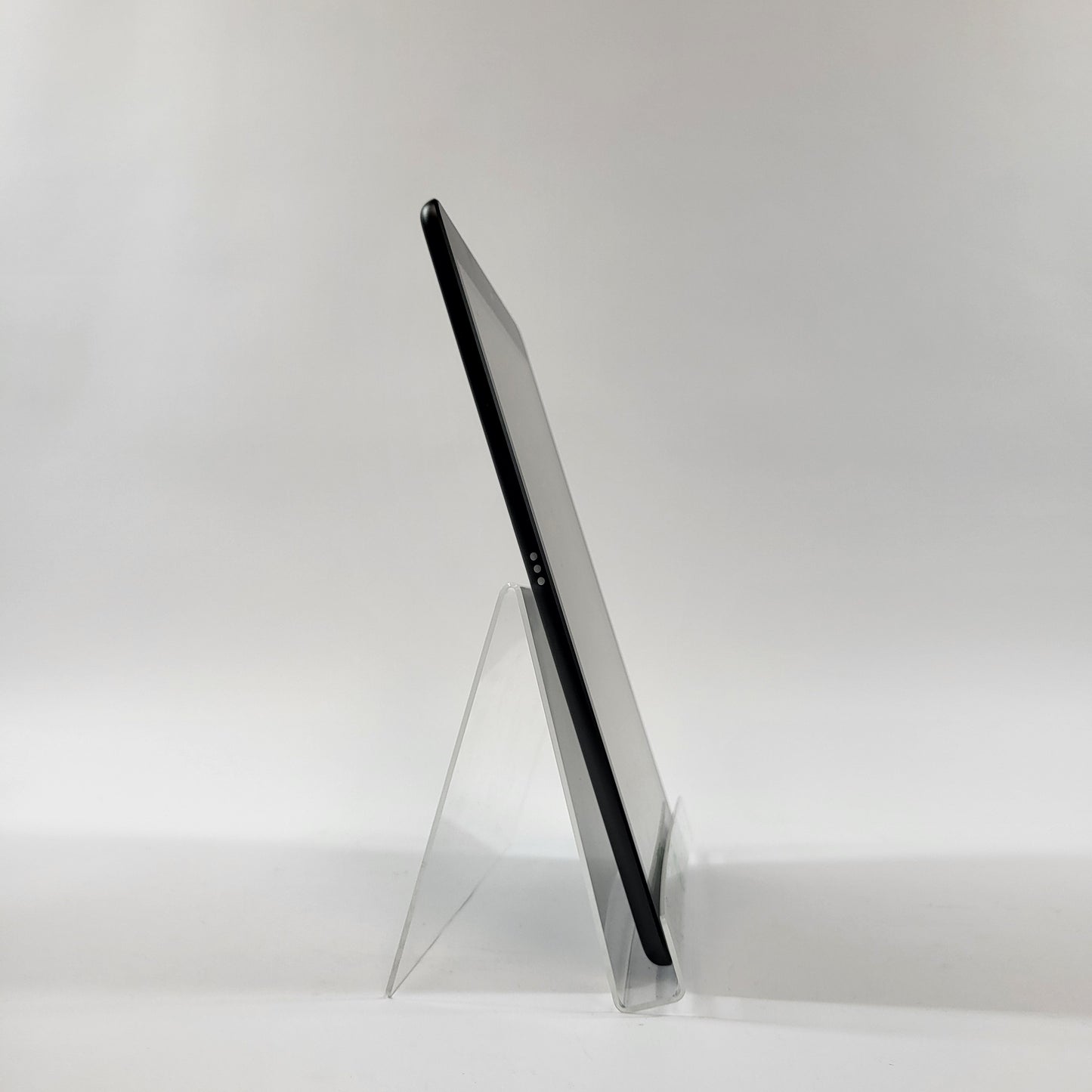 WiFi Only Apple iPad 9th Gen 64GB Space Gray MK2K3LL/A
