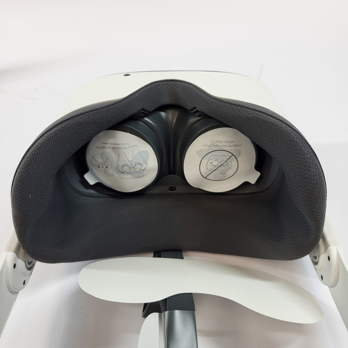 Pico Neo 3 Link 256GB Standalone All-in-One VR Headset A7H10 READ