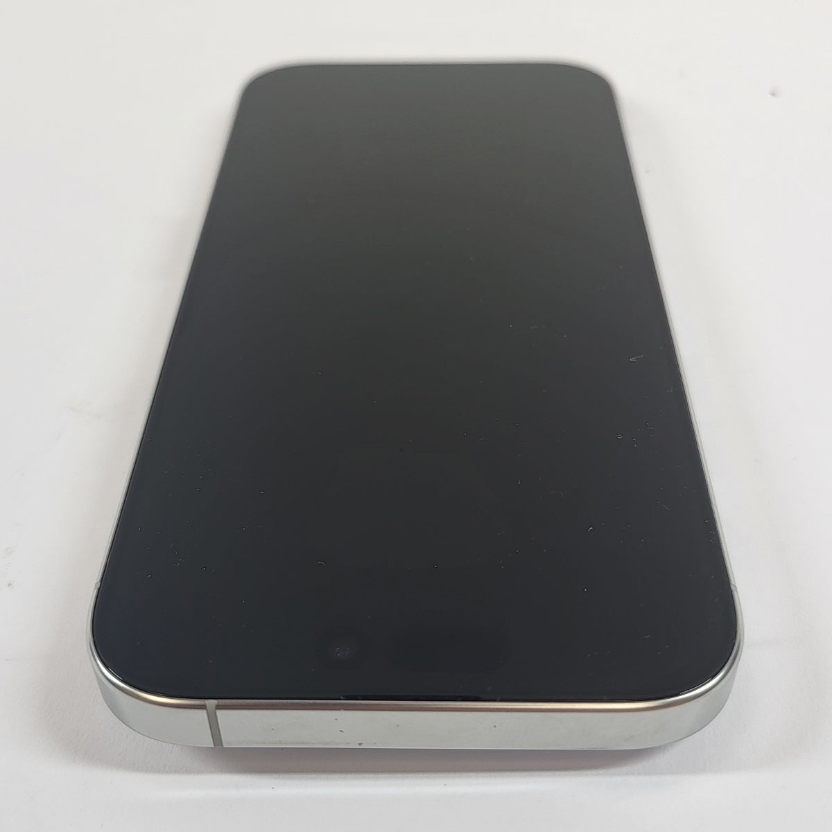 Unlocked Apple iPhone 16 Pro 128GB 26.6.1 White Titanium MYMA3LL/A
