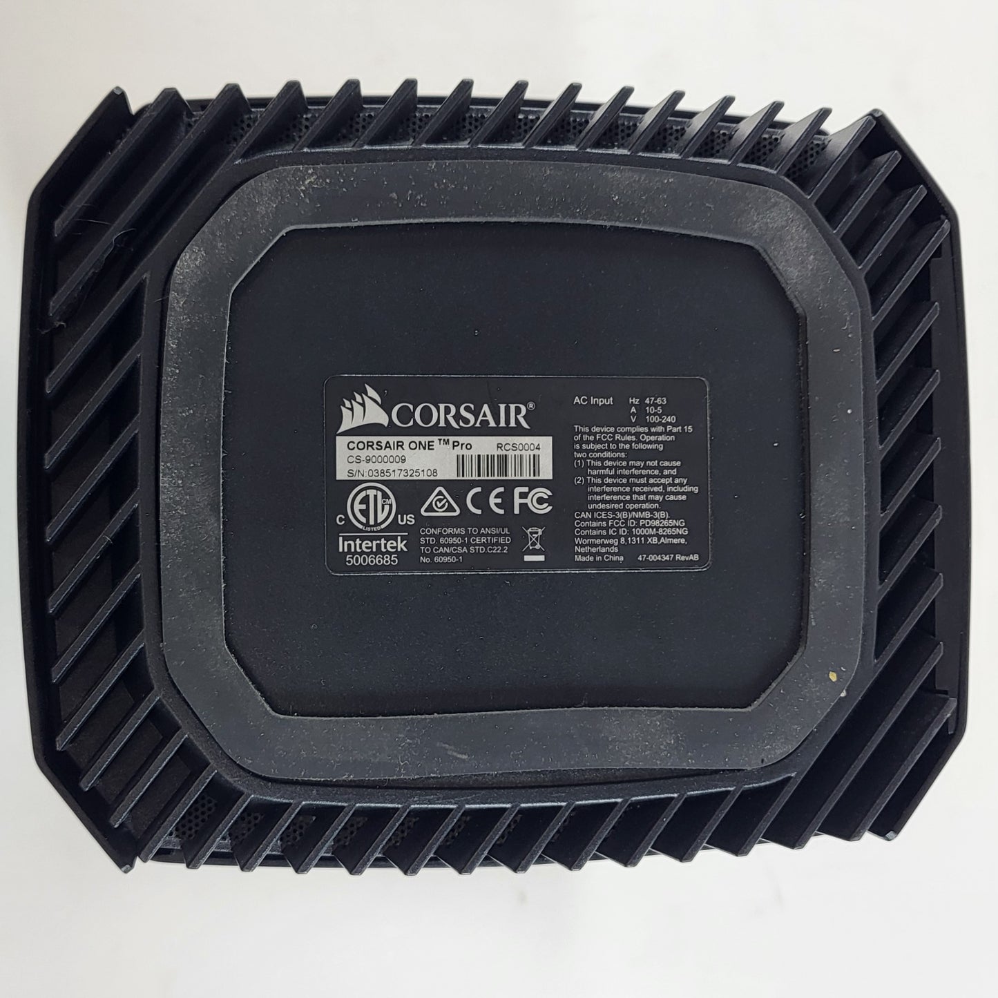 Corsair ONE Pro 600I Core i7-7700K 16GB RAM 2TB HDD 500GB SSD GTX 1080 Ti